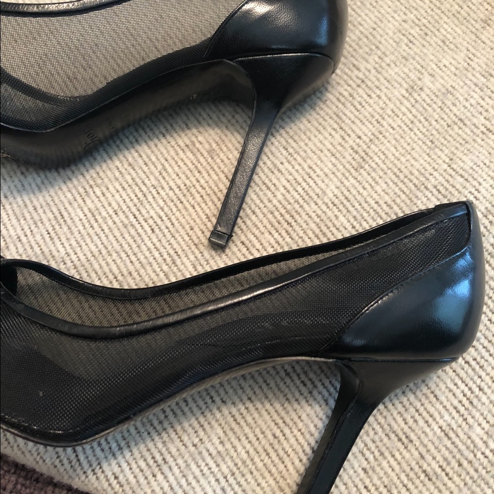 Gently pre-owned Dior heels. - Picture 3 of 4